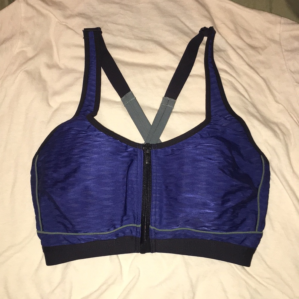 Victoria secret sports bra